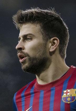 ماذا كشفت برشلونة عن أسرار بيكيه الشخصية؟